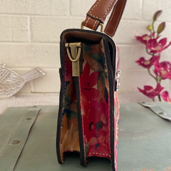 PATRICIA NASH FLORAL LEATHER TOTE NWOT - Picture 8 of 11